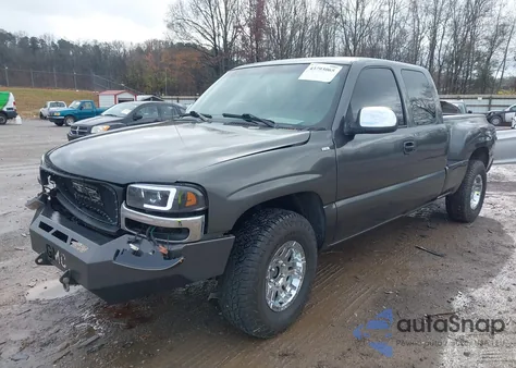 2000 GMC Sierra 1500 Sle from USA, damaged, VIN 2GTEK19T4Y1104915